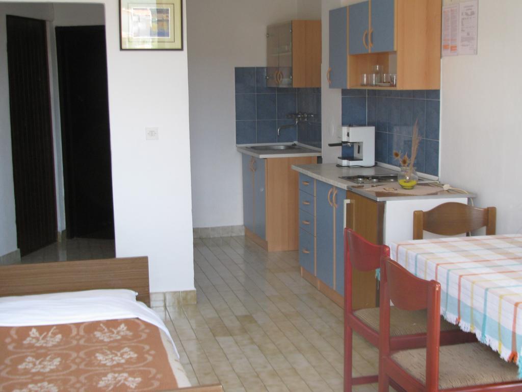 غاباس Apartments E And J المظهر الخارجي الصورة